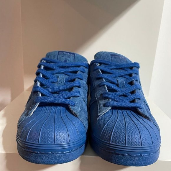 SOLD - adidas Men's Originals Superstar Blue Suedes - Picture 3 of 5
